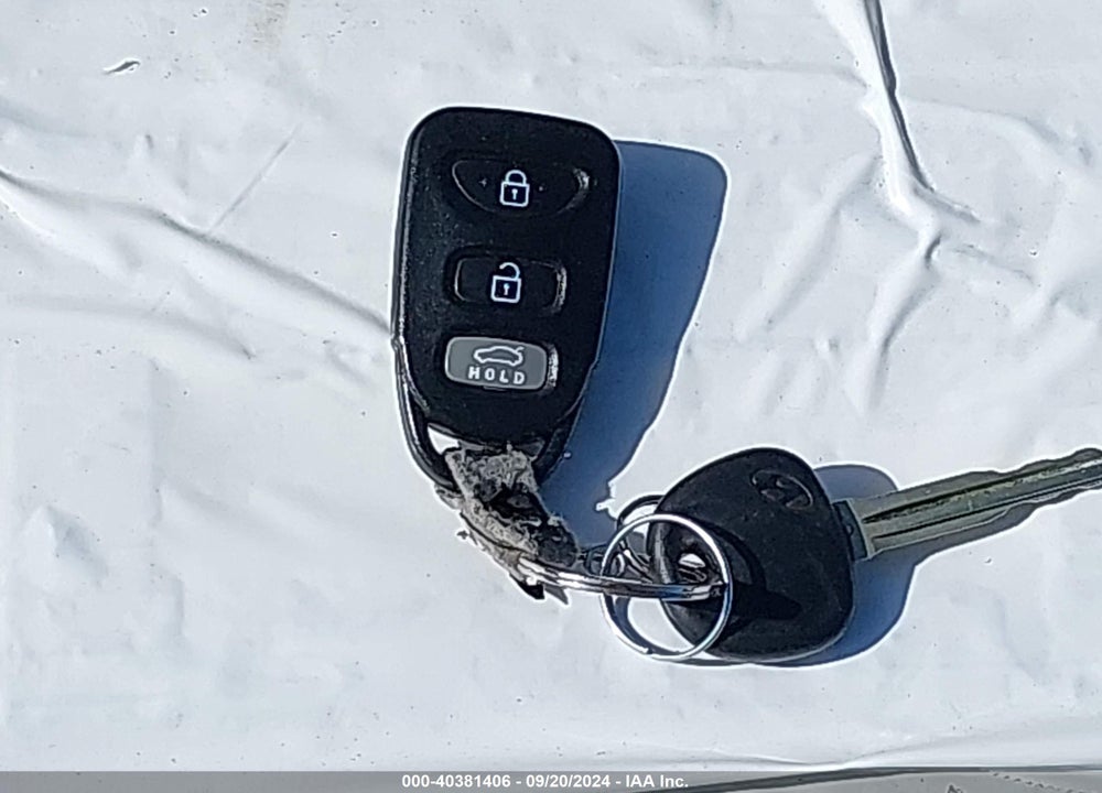 2013 HYUNDAI ELANTRA GLS VIN: 5NPDH4AEXDH293961