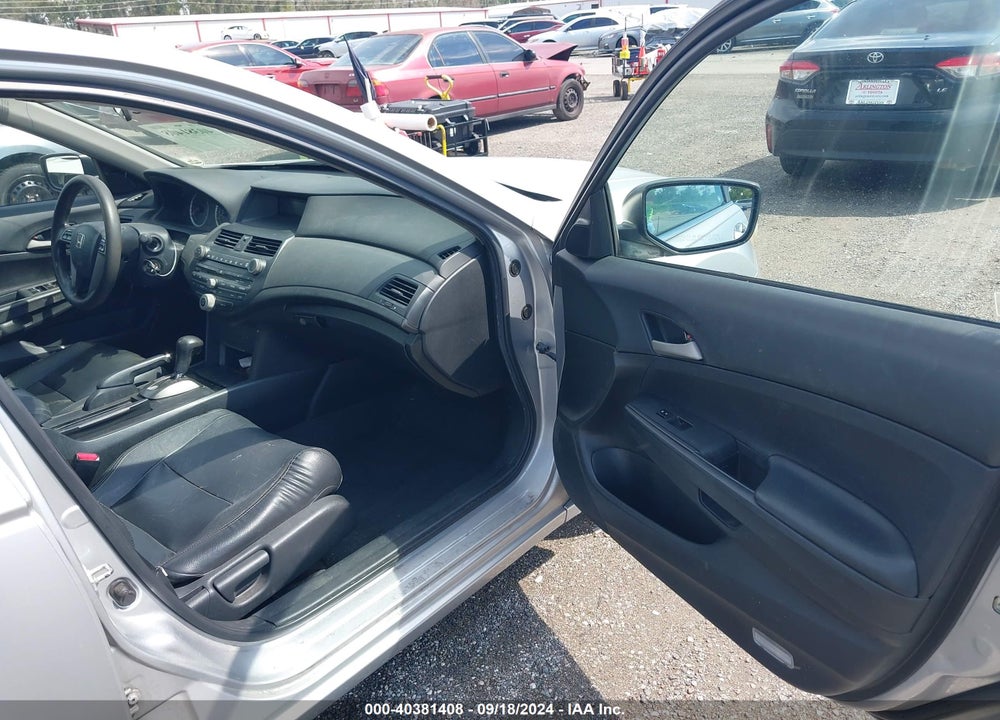 2009 HONDA ACCORD 2.4 LX VIN: 1HGCP26349A194482