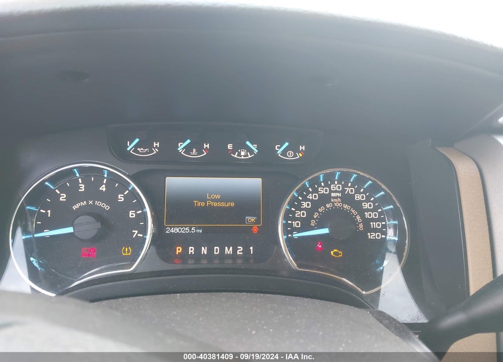 2011 FORD F-150 XLT VIN: 1FTFX1EF2BFA16306