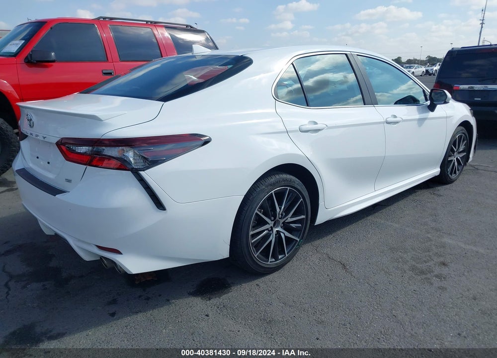 2021 TOYOTA CAMRY SE VIN: 4T1G11AK9MU484780
