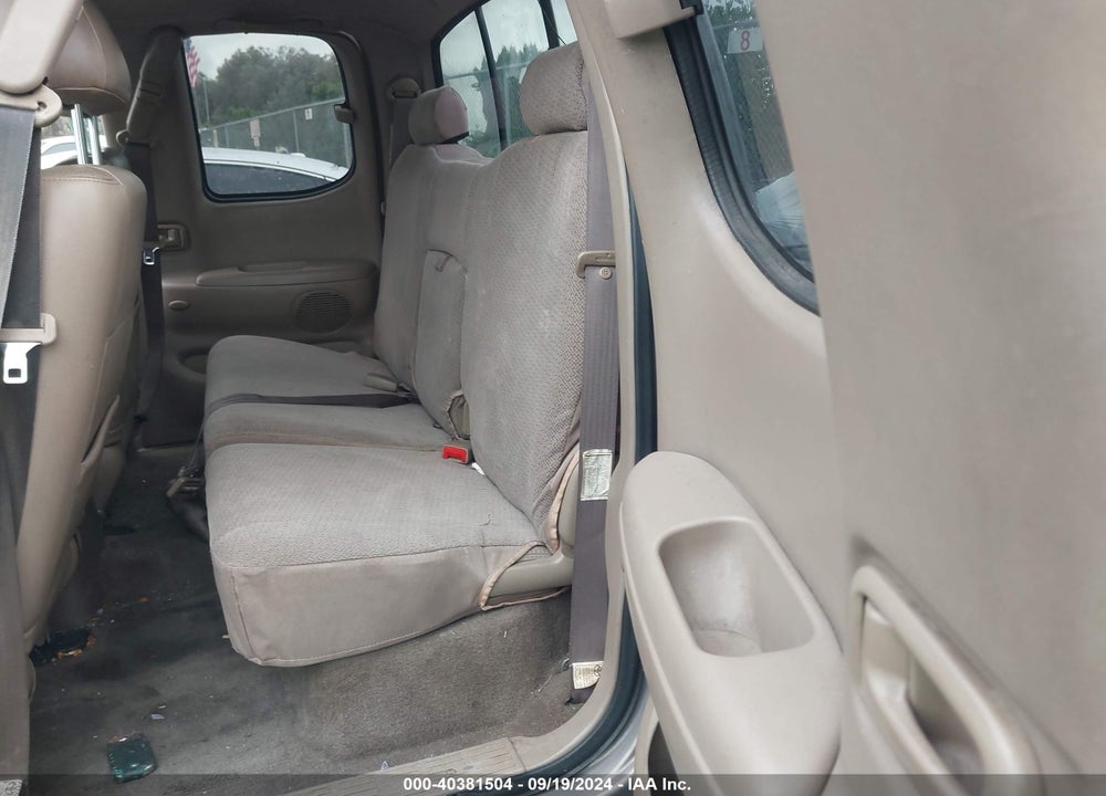 2001 TOYOTA TUNDRA LTD V8 VIN: 5TBRT38191S128886