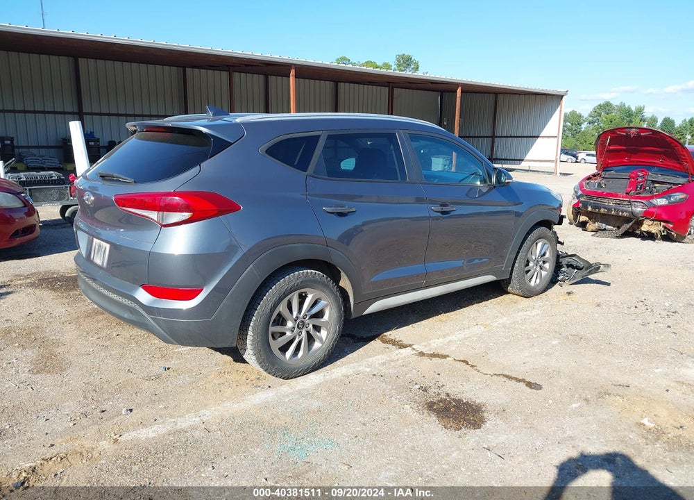 2017 HYUNDAI TUCSON SE PLUS VIN: KM8J33A48HU473921