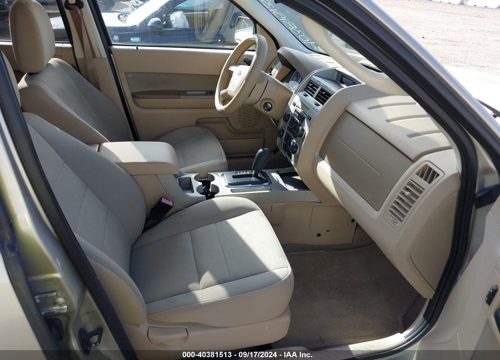2010 FORD ESCAPE XLT VIN: 1FMCU0D77AKC71180