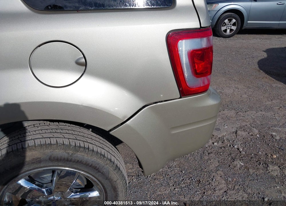 2010 FORD ESCAPE XLT VIN: 1FMCU0D77AKC71180