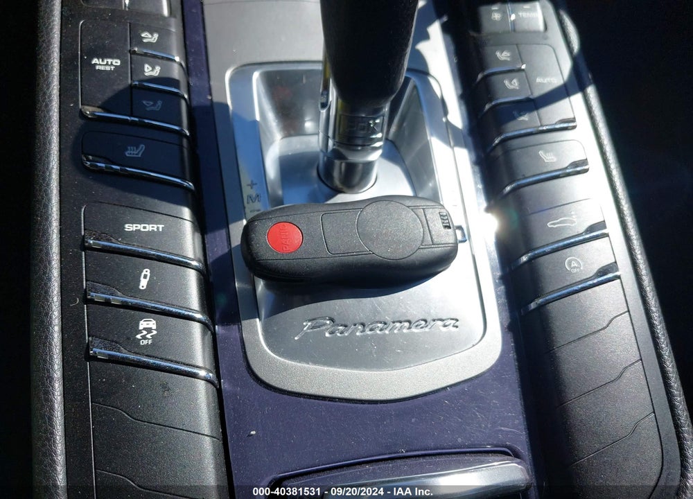 2012 PORSCHE PANAMERA 4 VIN: WP0AA2A75CL016545