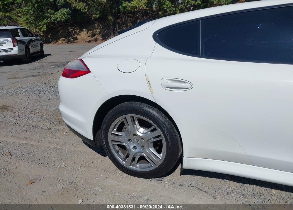 2012 PORSCHE PANAMERA 4 VIN: WP0AA2A75CL016545