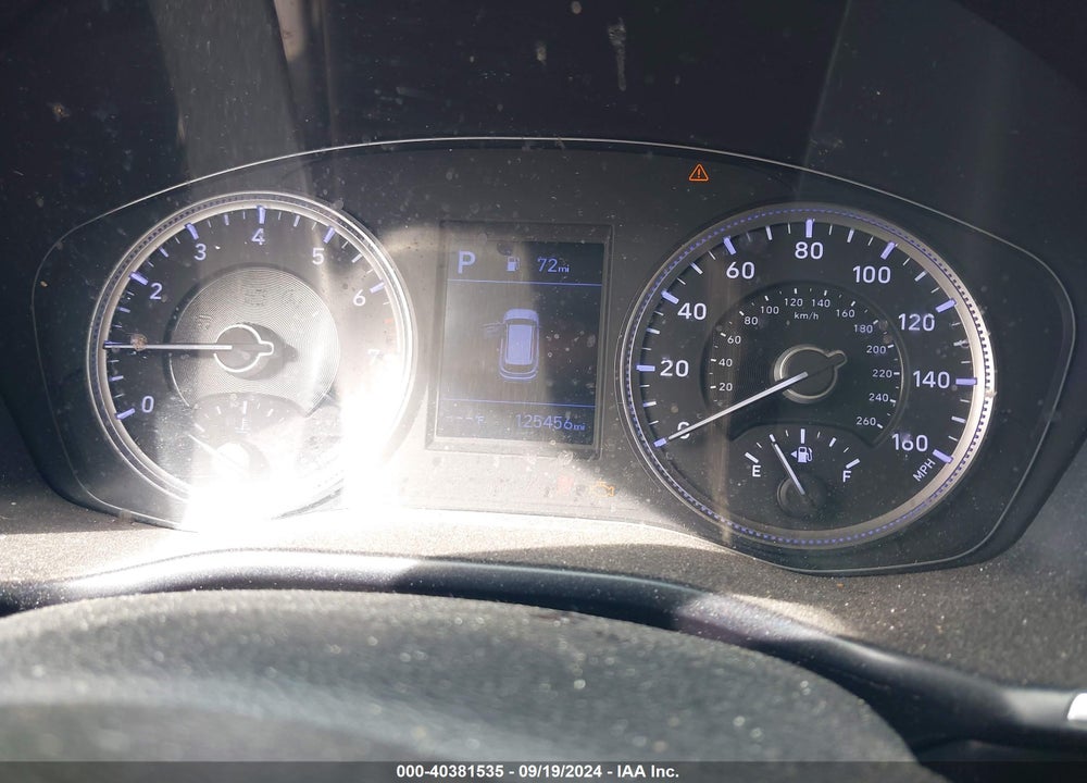 2019 HYUNDAI SANTA FE SE VIN: 5NMS23AD8KH107256