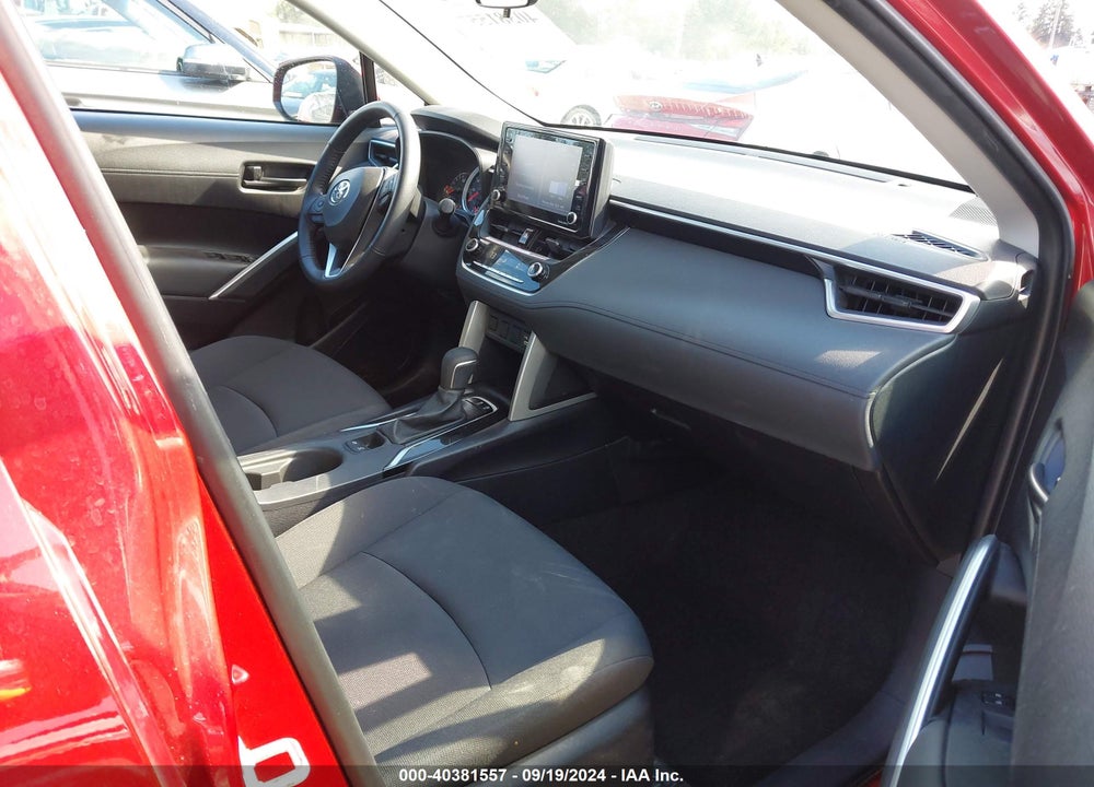 2022 TOYOTA COROLLA CROSS LE VIN: 7MUBAAAG9NV021026