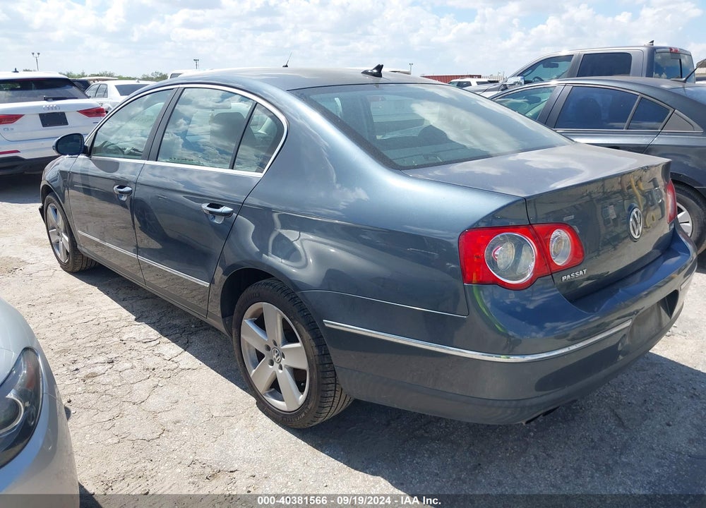 2009 VOLKSWAGEN PASSAT KOMFORT VIN: WVWJK73C39P049680