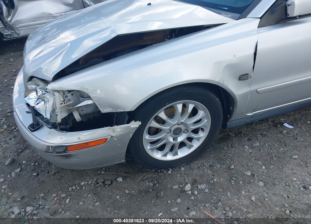 2004 VOLVO S40 A/LSE VIN: YV1VS275X4F030083