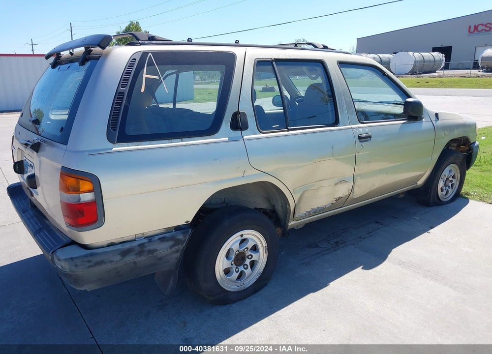 1997 NISSAN PATHFINDER LE/XE VIN: JN8AR05S1VW104400