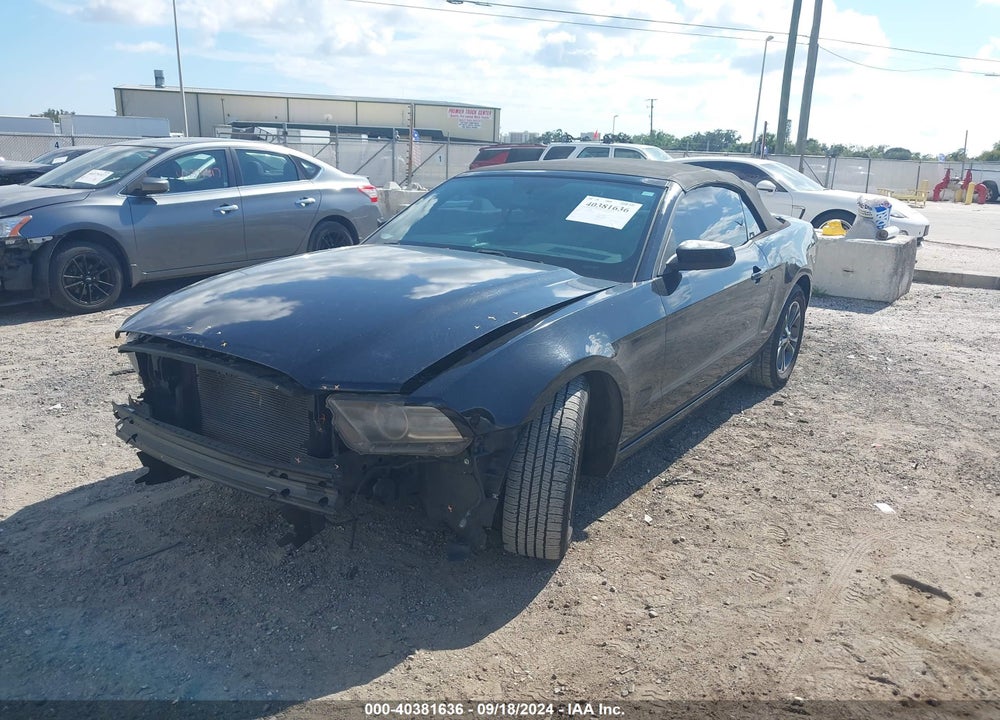 2014 FORD MUSTANG V6 PREMIUM VIN: 1ZVBP8EM0E5296806