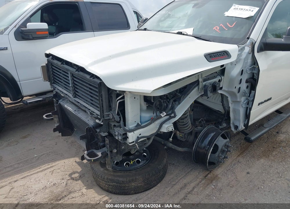 2022 RAM 3500 LAIE  4X4 8' BOX VIN: 3C63RRJL3NG377142