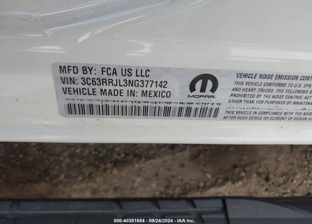 2022 RAM 3500 LAIE  4X4 8' BOX VIN: 3C63RRJL3NG377142
