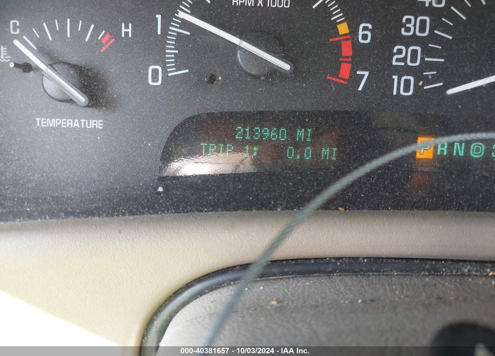 2000 BUICK PARK AVENUE VIN: 1G4CW52K6Y4137368