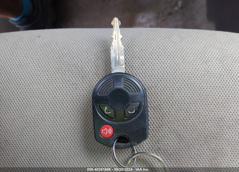 2008 FORD EDGE SE VIN: 2FMDK36C88BA16306