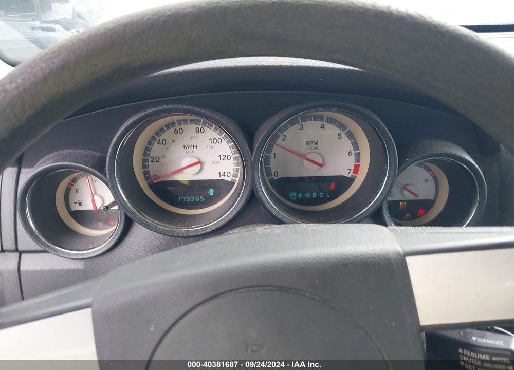 2010 DODGE CHARGER VIN: 2B8CA4CV0AH269584