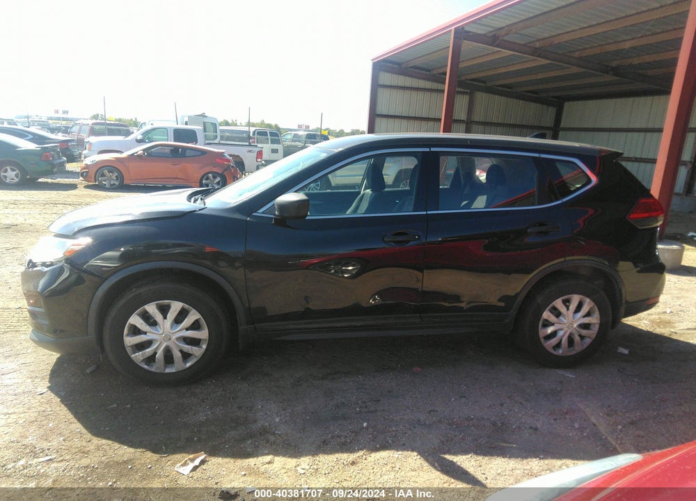 2017 NISSAN ROGUE S VIN: JN8AT2MV0HW017293