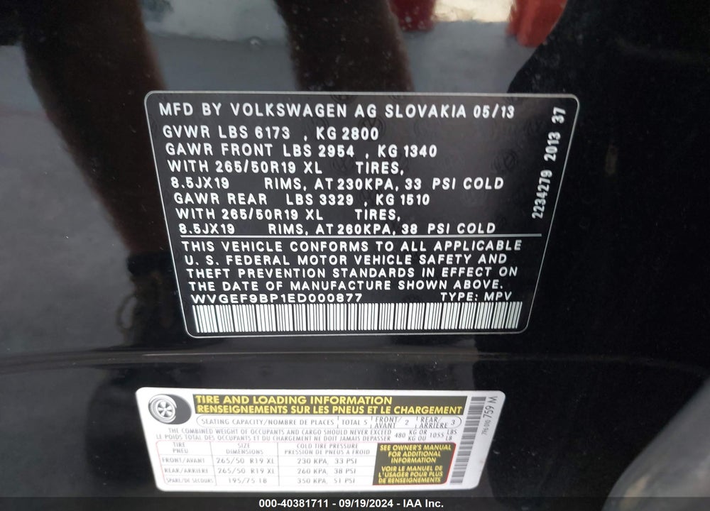 2014 VOLKSWAGEN TOUAREG 3.6L LUX VIN: WVGEF9BP1ED000877
