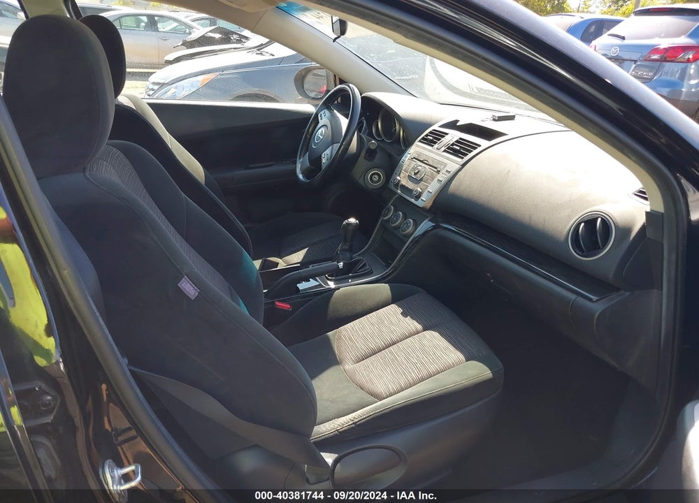 2010 MAZDA 6 I TOURING VIN: 1YVHZ8CH3A5M43363