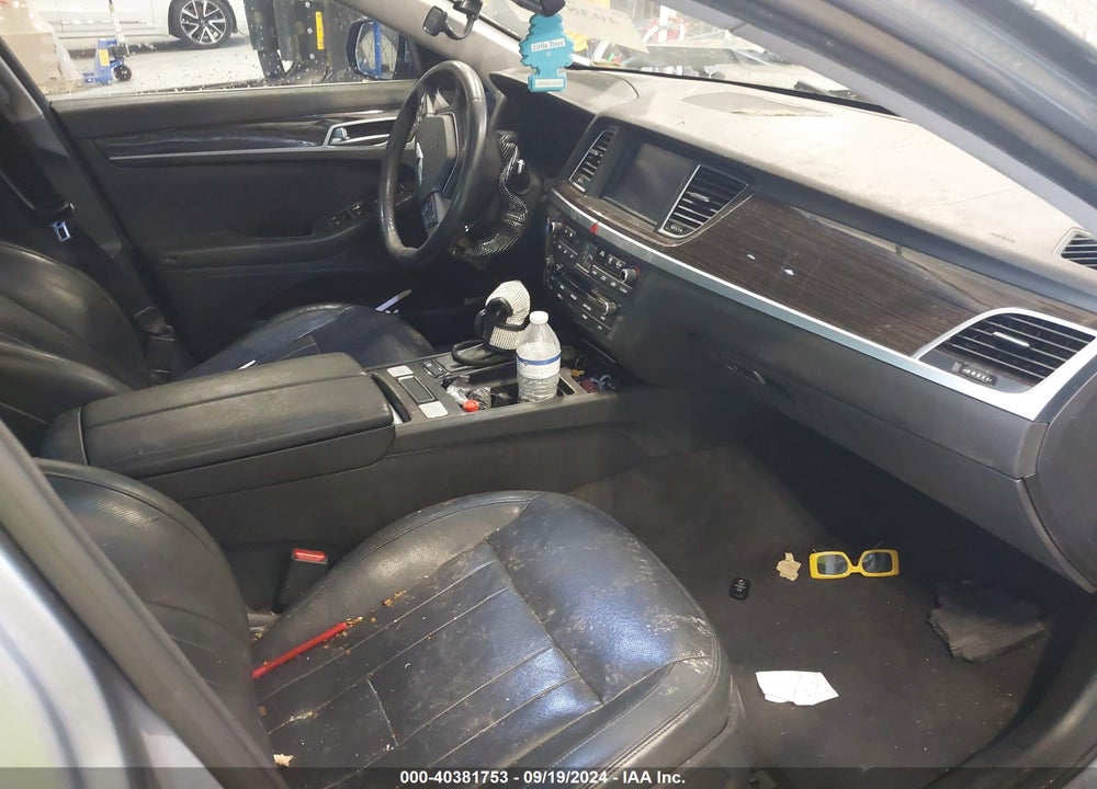 2016 HYUNDAI GENESIS 3.8 VIN: KMHGN4JE8GU138577