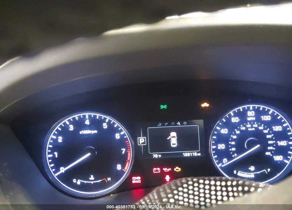 2016 HYUNDAI GENESIS 3.8 VIN: KMHGN4JE8GU138577