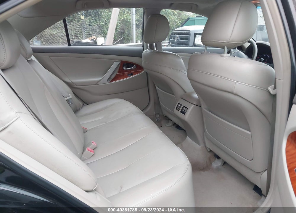 2011 TOYOTA CAMRY XLE V6 VIN: 4T1BK3EKXBU126520