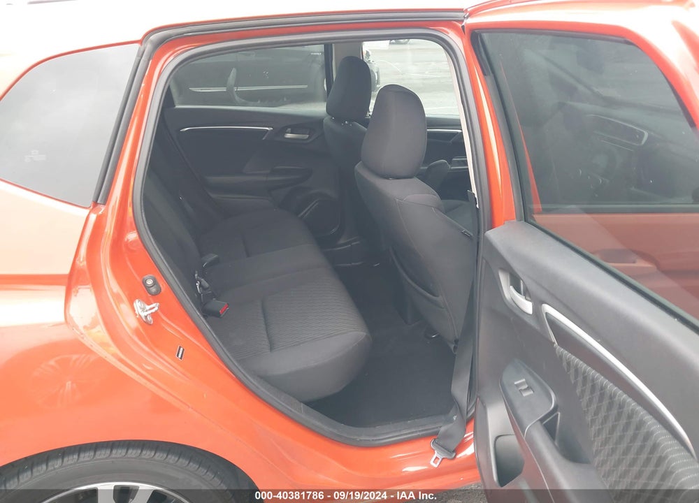 2018 HONDA FIT EX VIN: 3HGGK5H83JM702958
