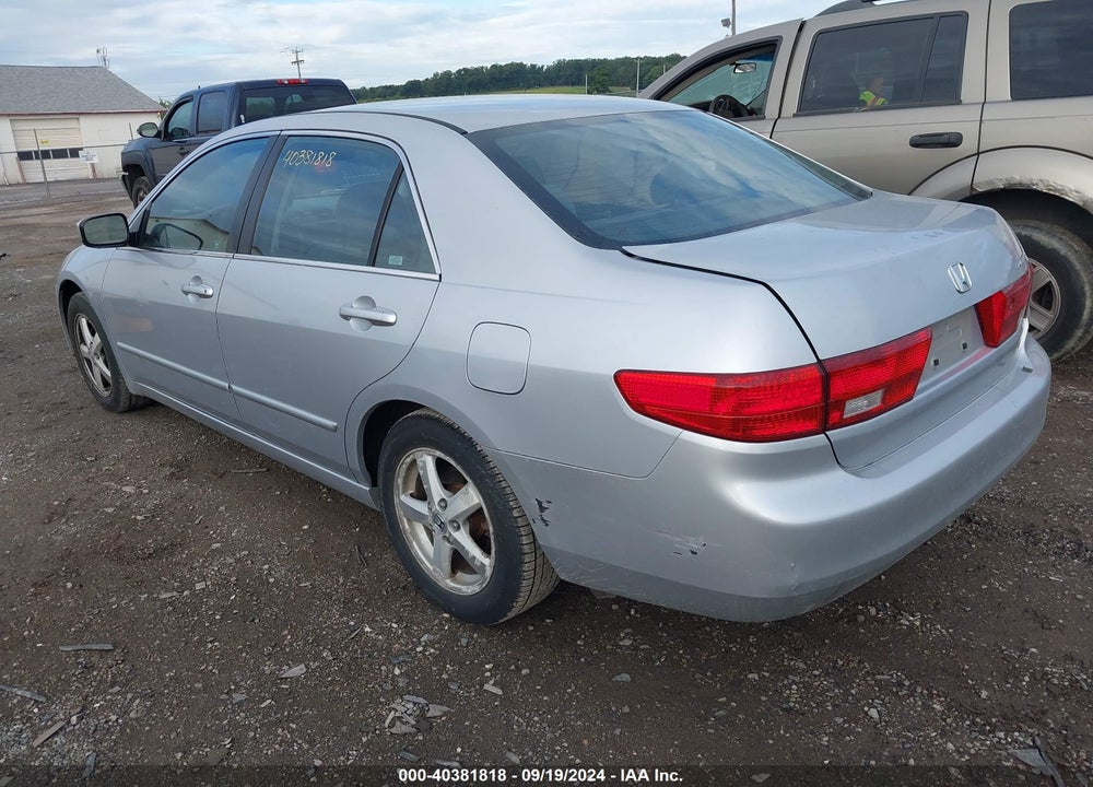 2005 HONDA ACCORD 2.4 EX VIN: 1HGCM557X5A162497