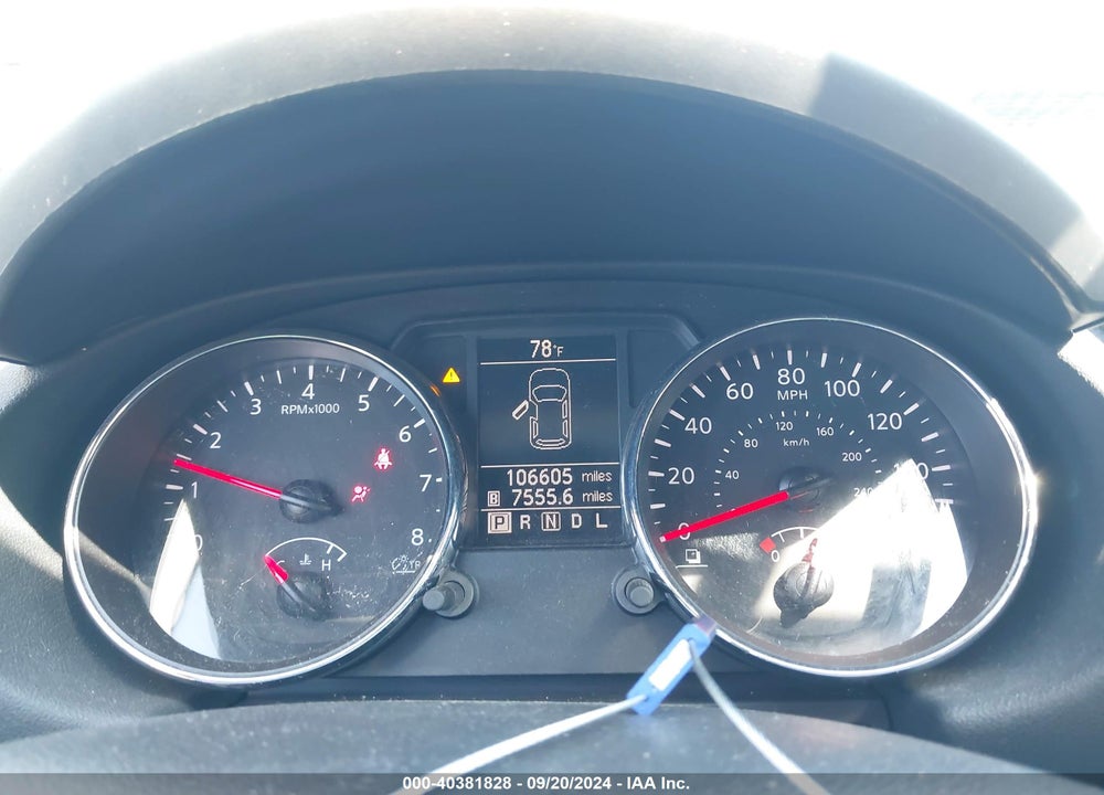 2015 NISSAN ROGUE SELECT S VIN: JN8AS5MT1FW657769