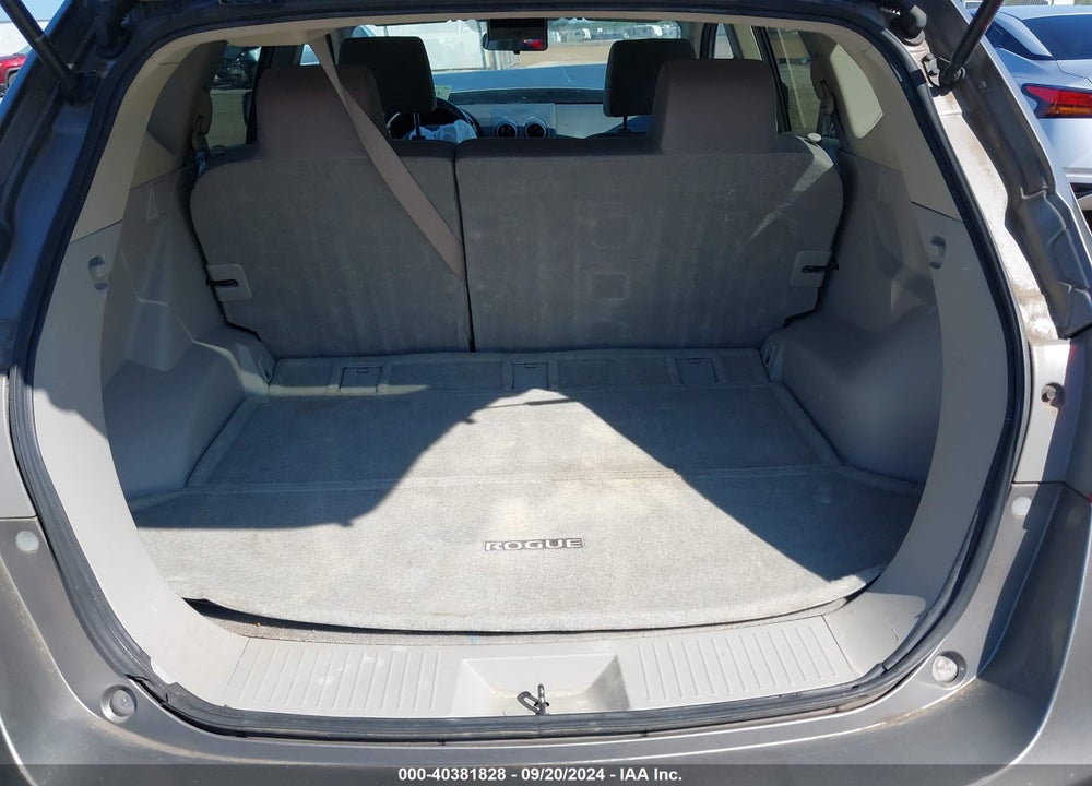 2015 NISSAN ROGUE SELECT S VIN: JN8AS5MT1FW657769