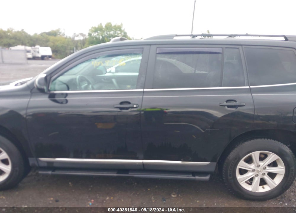 2012 TOYOTA HIGHLANDER SE V6 VIN: 5TDBK3EH8CS149955