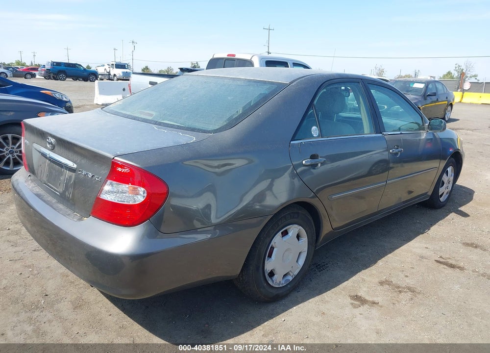 2004 TOYOTA CAMRY XLE VIN: 4T1BE32K24U844738