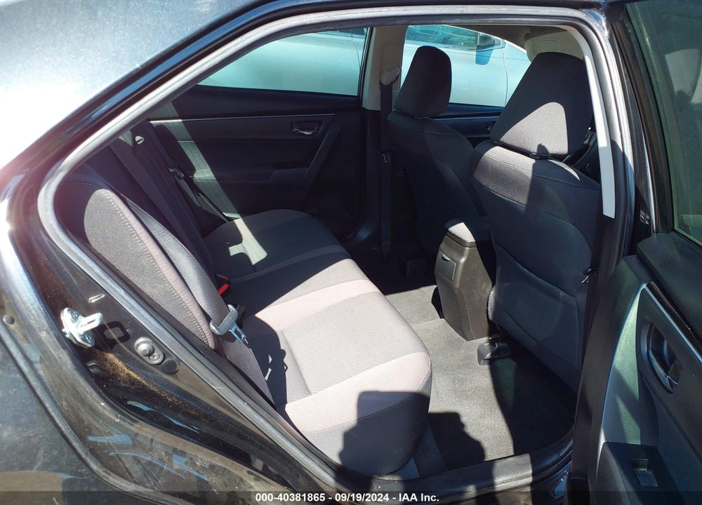 2017 TOYOTA COROLLA LE VIN: 5YFBURHE4HP666121