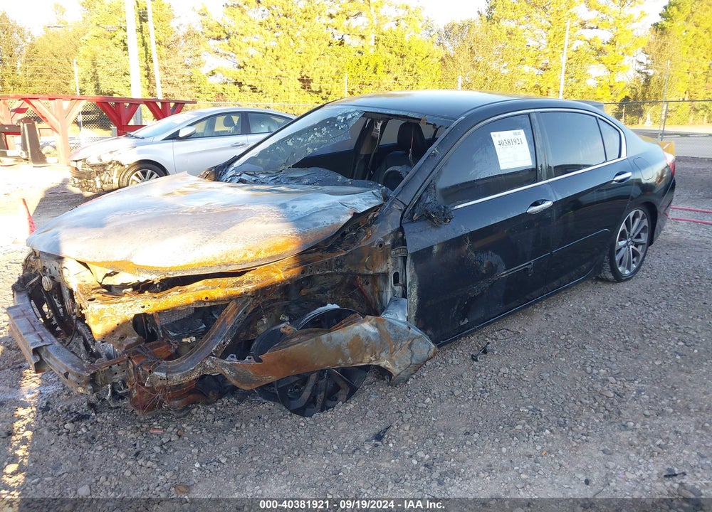 2015 HONDA ACCORD VIN: 1HGCR2F51FA027648