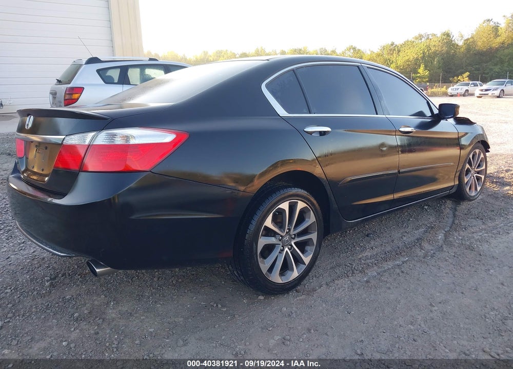 2015 HONDA ACCORD VIN: 1HGCR2F51FA027648