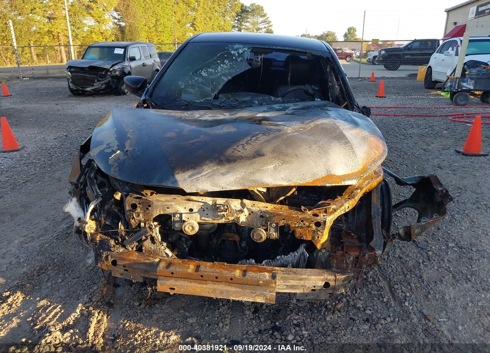 2015 HONDA ACCORD VIN: 1HGCR2F51FA027648