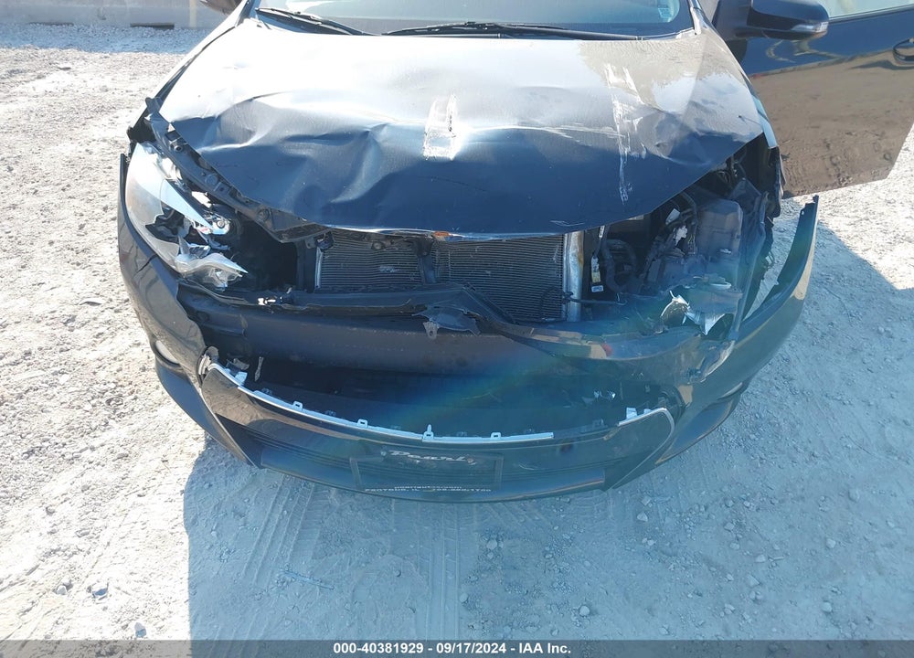 2015 TOYOTA COROLLA S PLUS VIN: 2T1BURHE3FC481328