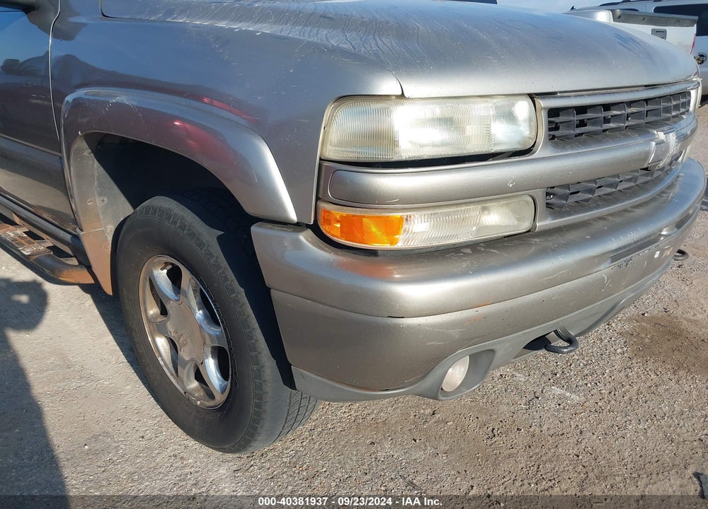 2002 CHEVROLET SUBURBAN 1500 Z71 VIN: 3GNFK16Z12G229535