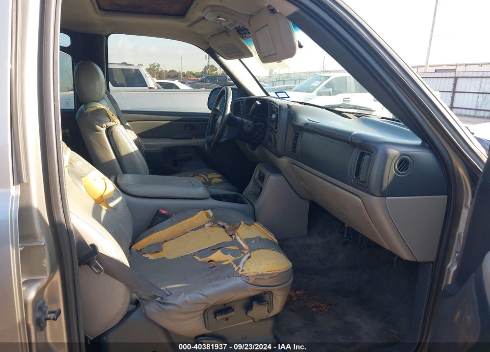 2002 CHEVROLET SUBURBAN 1500 Z71 VIN: 3GNFK16Z12G229535