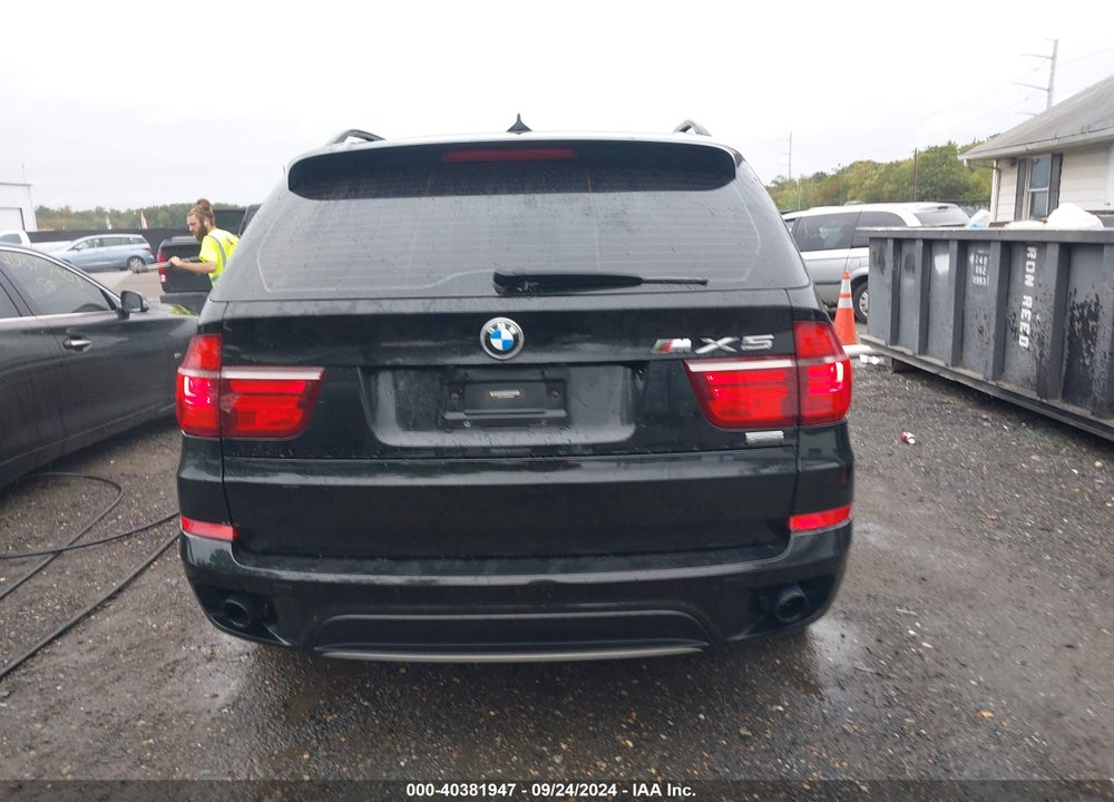 2013 BMW X5 XDRIVE35I/XDRIVE35I PREMIUM/XDRIVE35I SPORT ACTIVITY VIN: 5UXZV4C58D0B09806