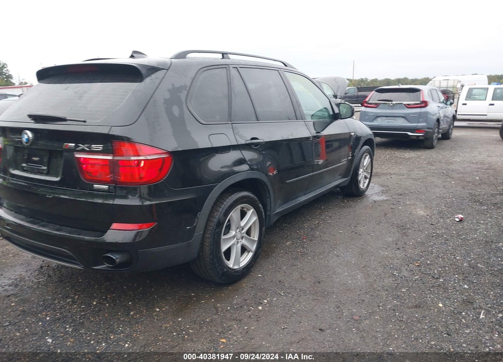 2013 BMW X5 XDRIVE35I/XDRIVE35I PREMIUM/XDRIVE35I SPORT ACTIVITY VIN: 5UXZV4C58D0B09806
