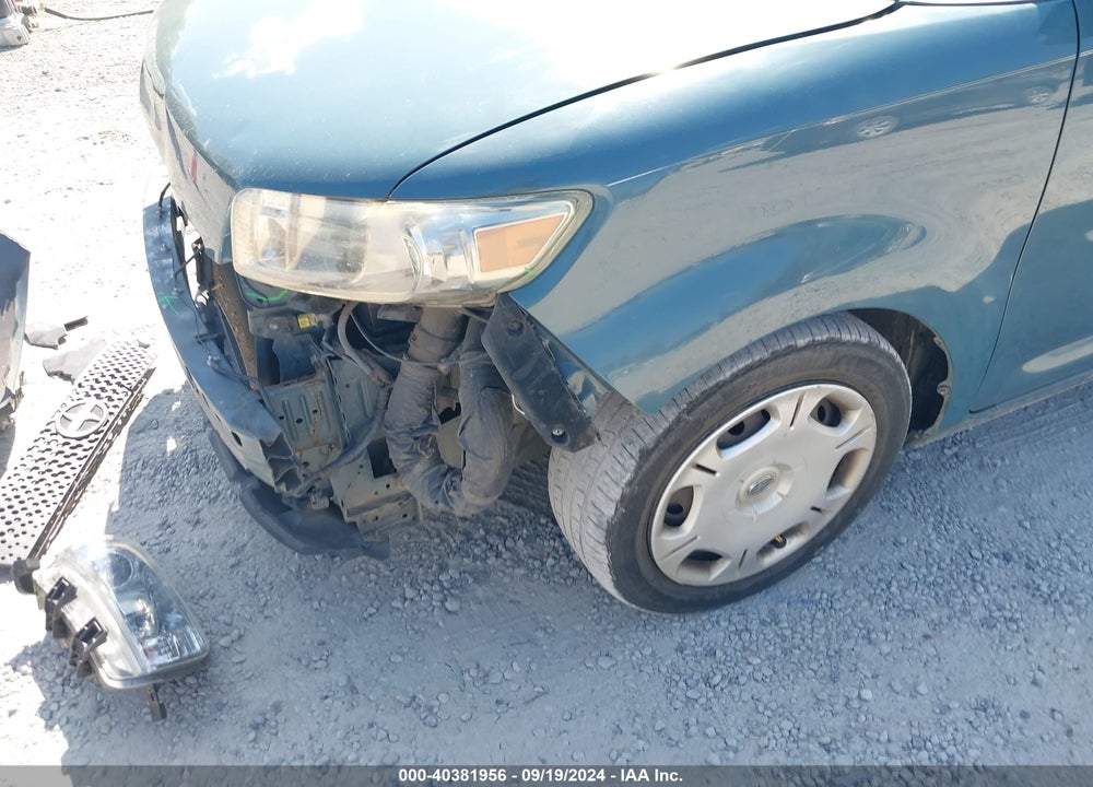2010 SCION XB VIN: JTLZE4FE3A1100631