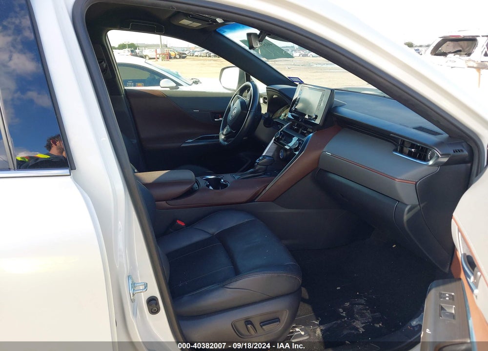 2021 TOYOTA VENZA XLE VIN: JTEAAAAH6MJ057150