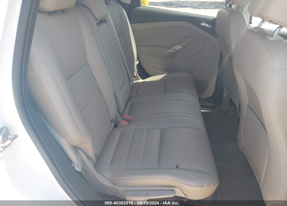 2014 FORD ESCAPE SE VIN: 1FMCU0GX3EUB76671