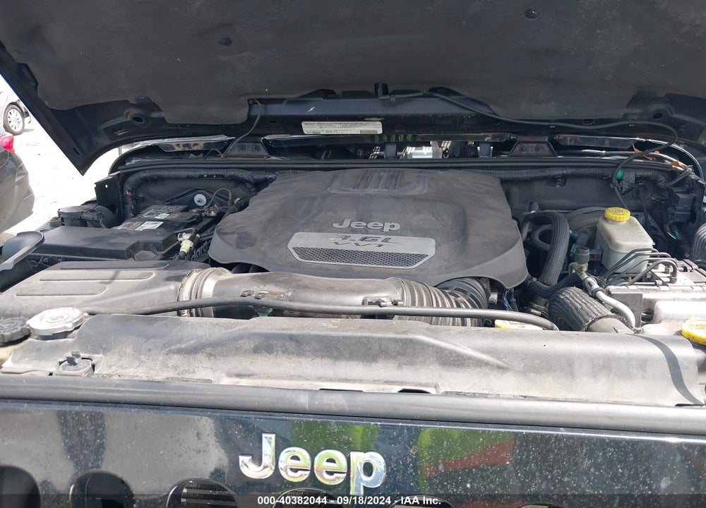 2012 JEEP WRANGLER SAHARA VIN: 1C4AJWBG6CL190372