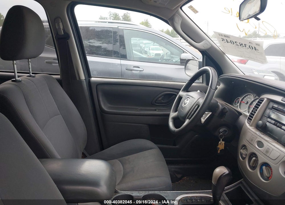 2006 MAZDA TRIBUTE I VIN: 4F2YZ02Z96KM30725