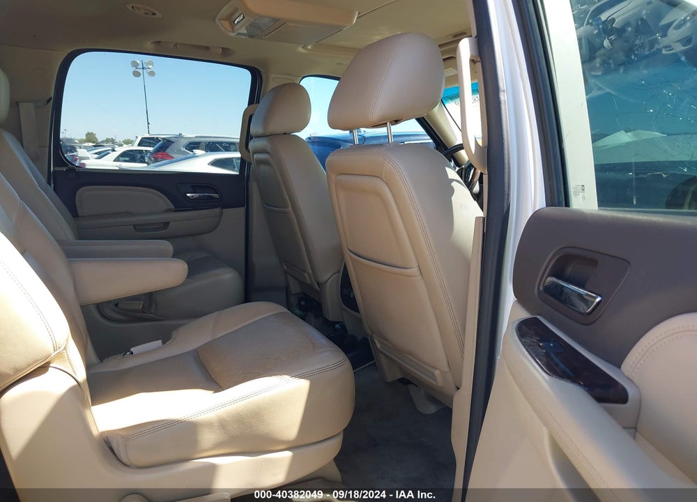 2012 GMC YUKON XL 1500 DENALI VIN: 1GKS2MEF0CR120523