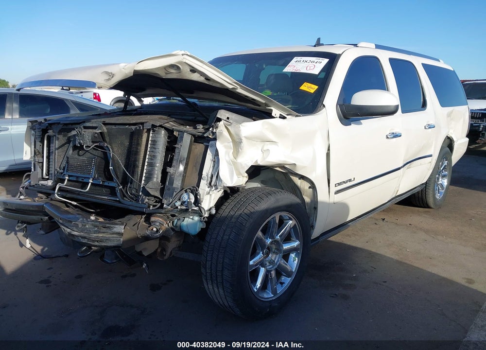 2012 GMC YUKON XL 1500 DENALI VIN: 1GKS2MEF0CR120523