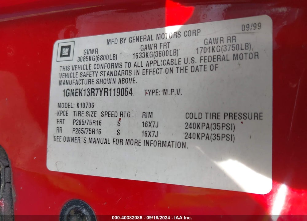 2000 CHEVROLET TAHOE Z71 VIN: 1GNEK13R7YR119064